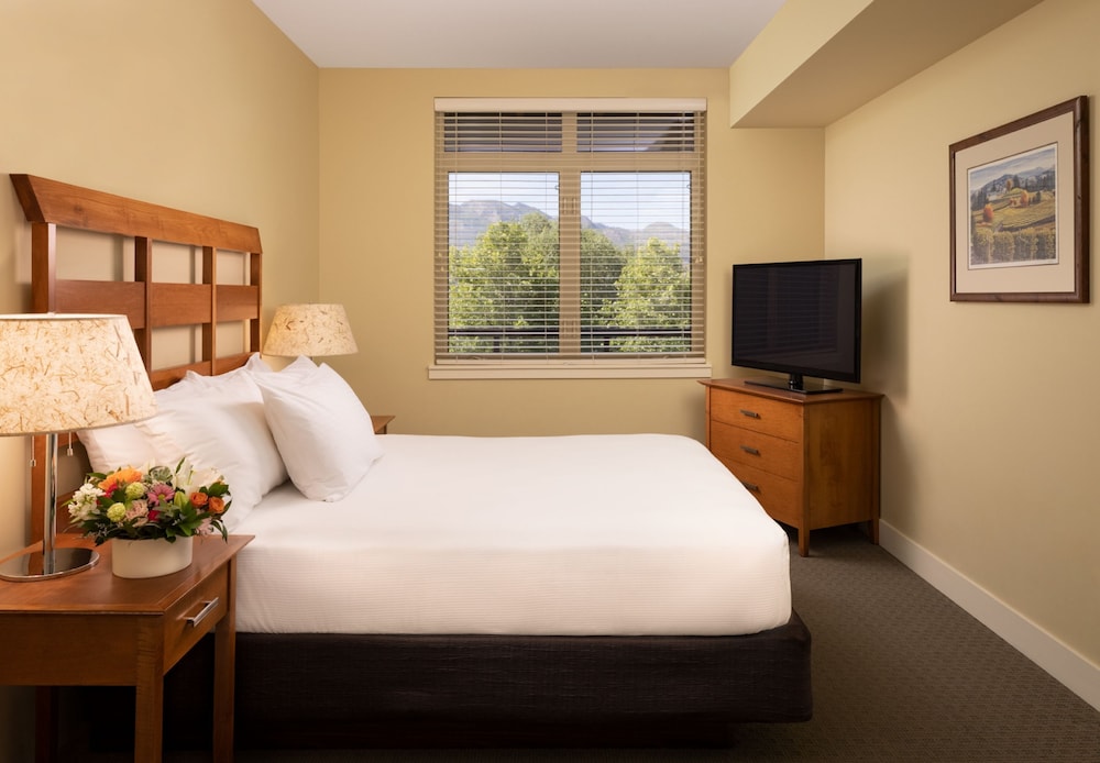 BASIC, SINGLE, QUEEN BED