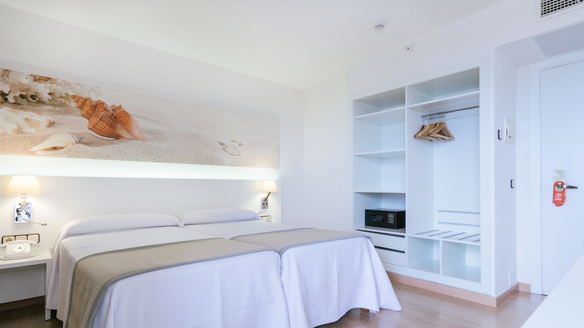 ROOM, DOUBLE BED, TERRACE