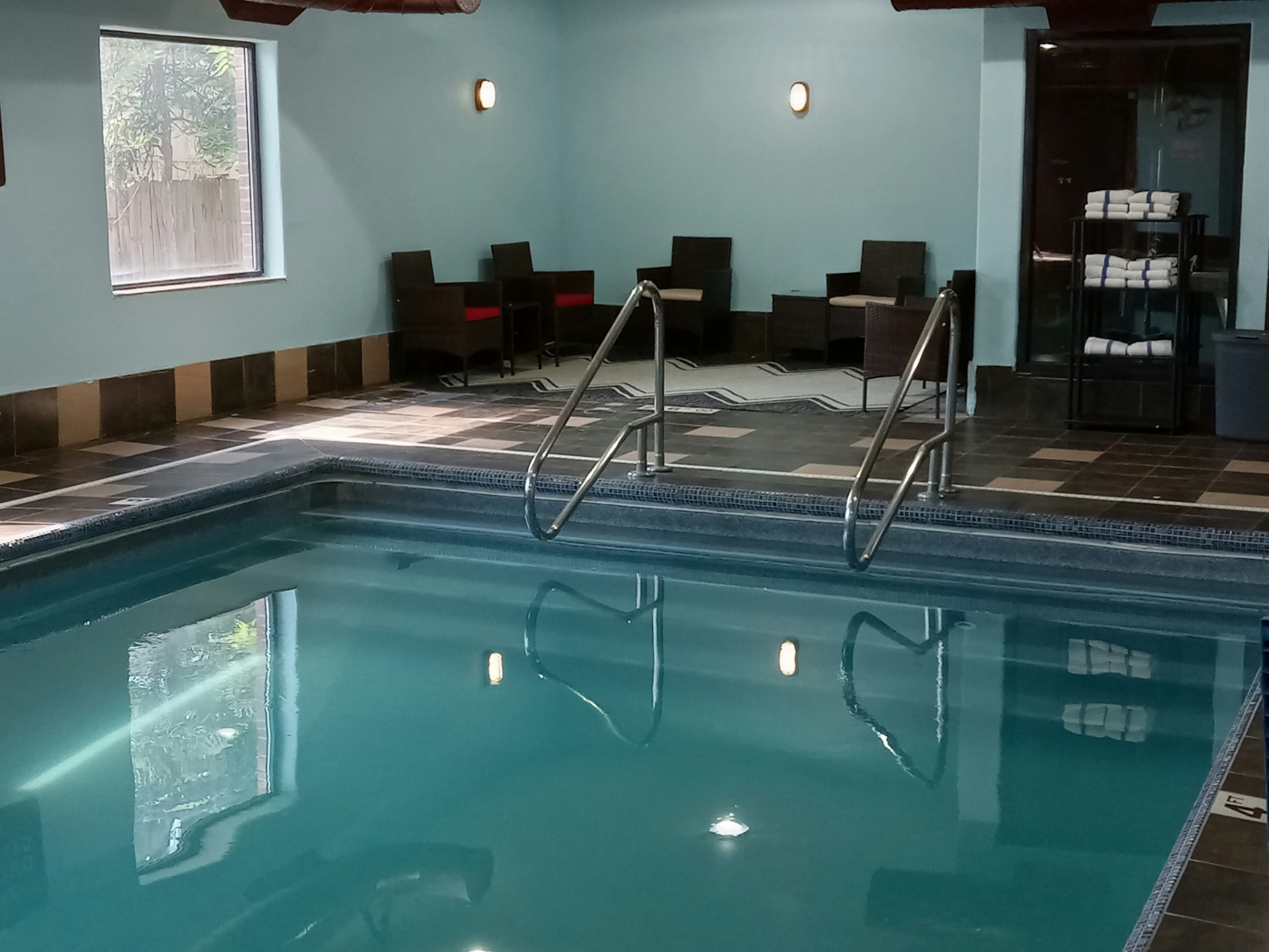 Red Roof Inn and Suites Detroit - Melvindale / Dearborn 20/42