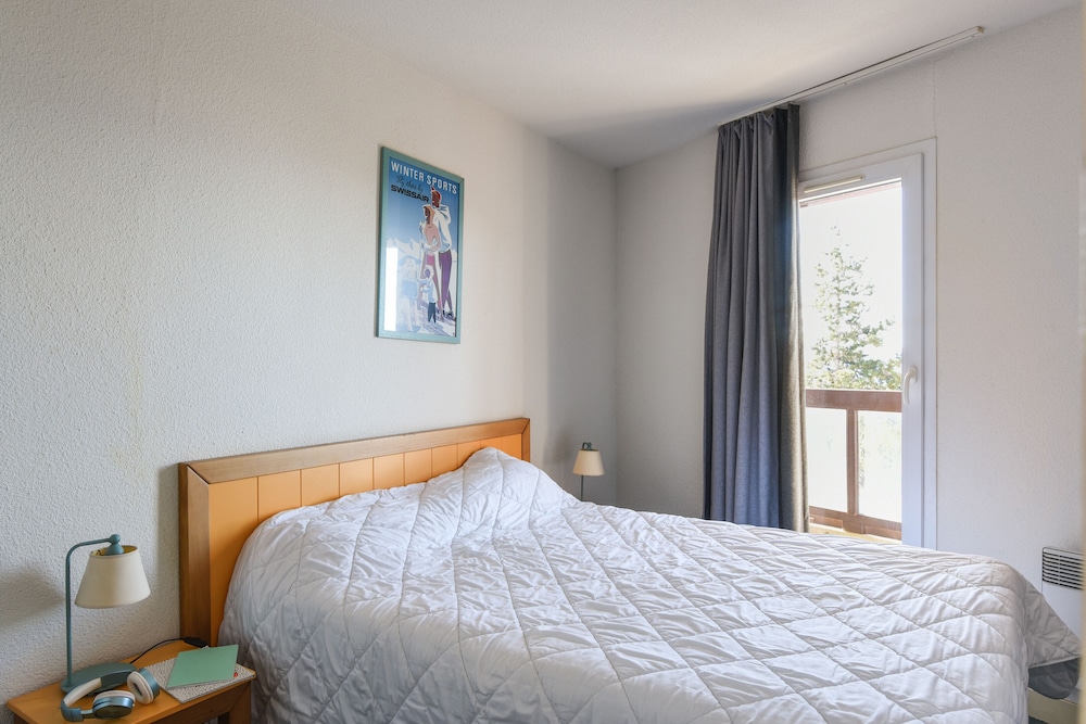 1 Bedroom, Apartment, Futon Bed, Bunk Bed, Sofa, Alcove