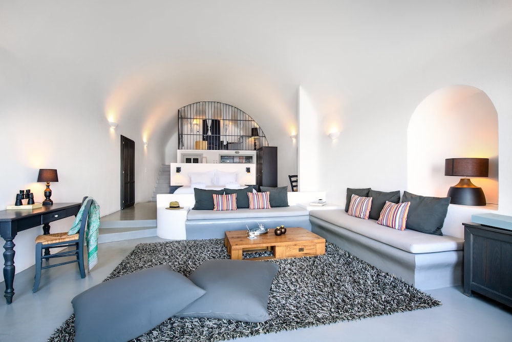 Grand Ambassador Santorini Hotel 49/78