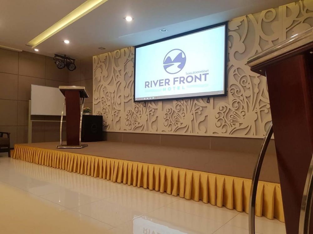 River Front Krabi Hotel 16/55