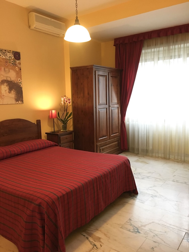 Perseo B&B 8/49