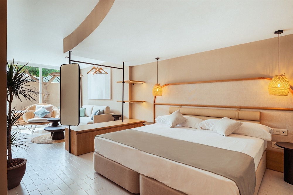AMA Ibiza Beachfront Suites - Adults Only 13/64