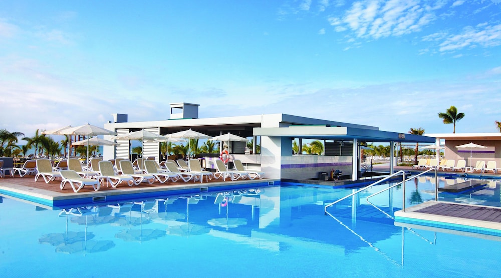 Hotel RIU Playa Blanca All Inclusive 2/72