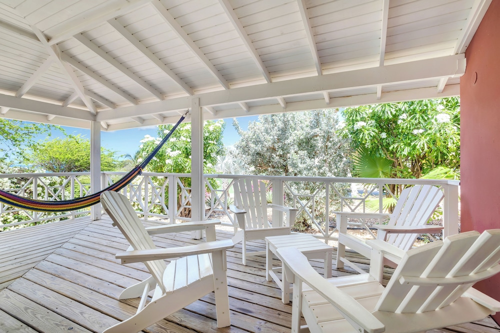 Chogogo Dive & Beach Resort Curacao 24/50