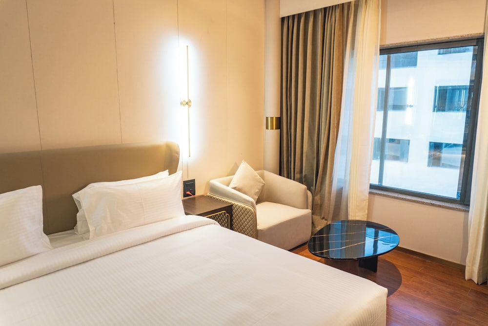 Room at Pride Plaza Indore, INDORE