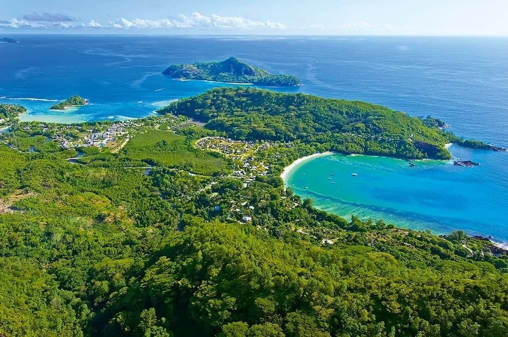 Constance Ephelia Seychelles 63/86