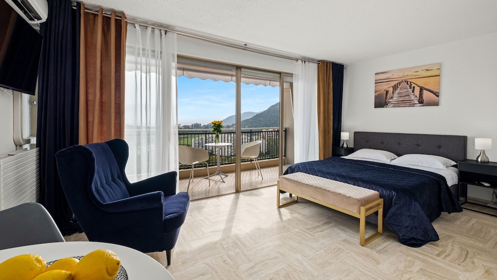 Cannes Marina Appart Hotel Mandelieu 8/42