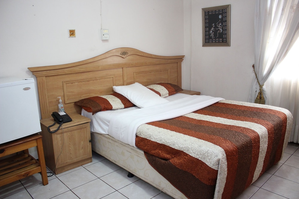 Wasingo Guest Inn 7/50