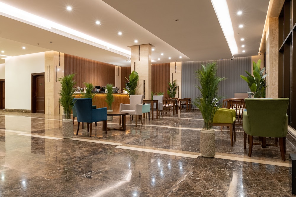 فندق كارم الرياض(Tura Hotel AlNuzha) 36/43