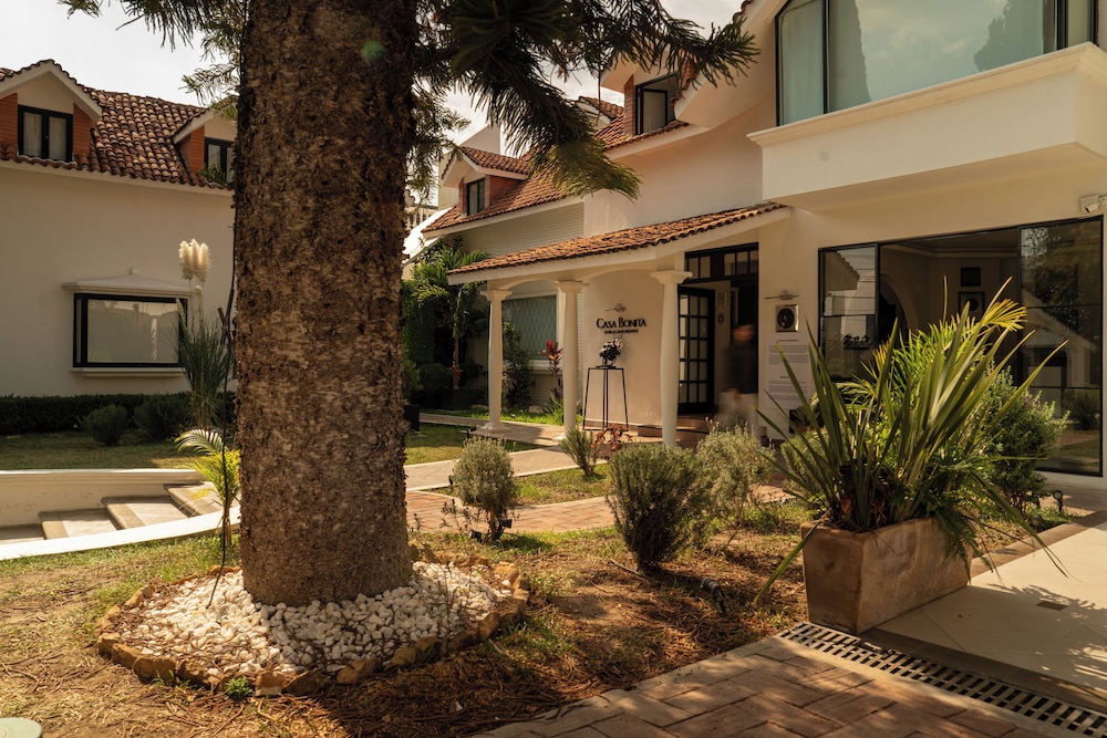 Casa Bonita Hotel and Luxury Residence 43/50