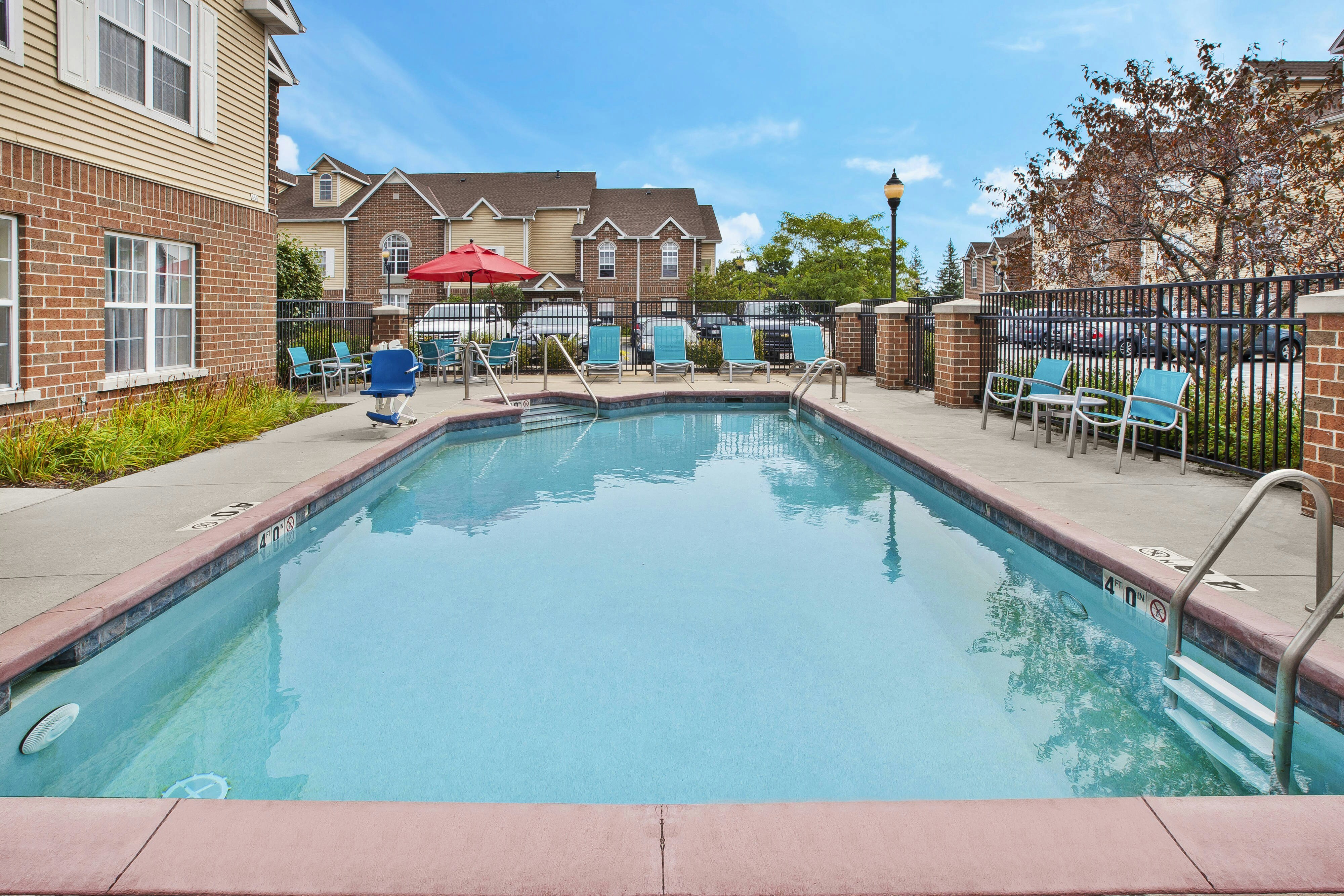 Towneplace Suites By Marriott Brookfield 26/42