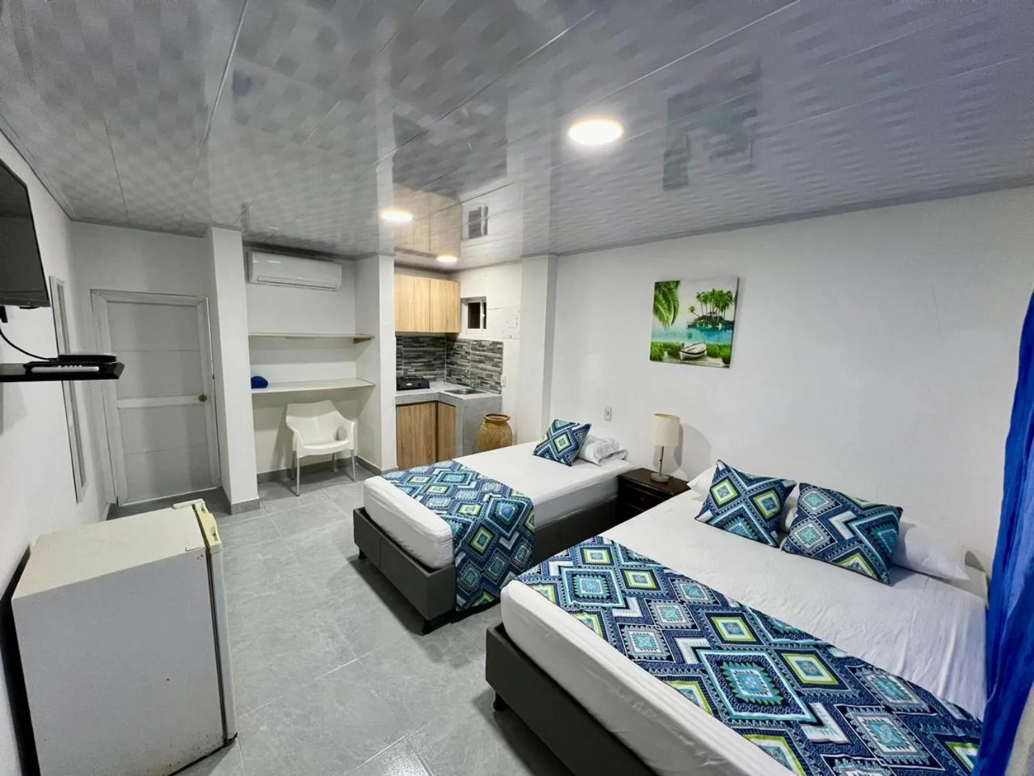 Apartahotel Limsor Town Beach 7/17