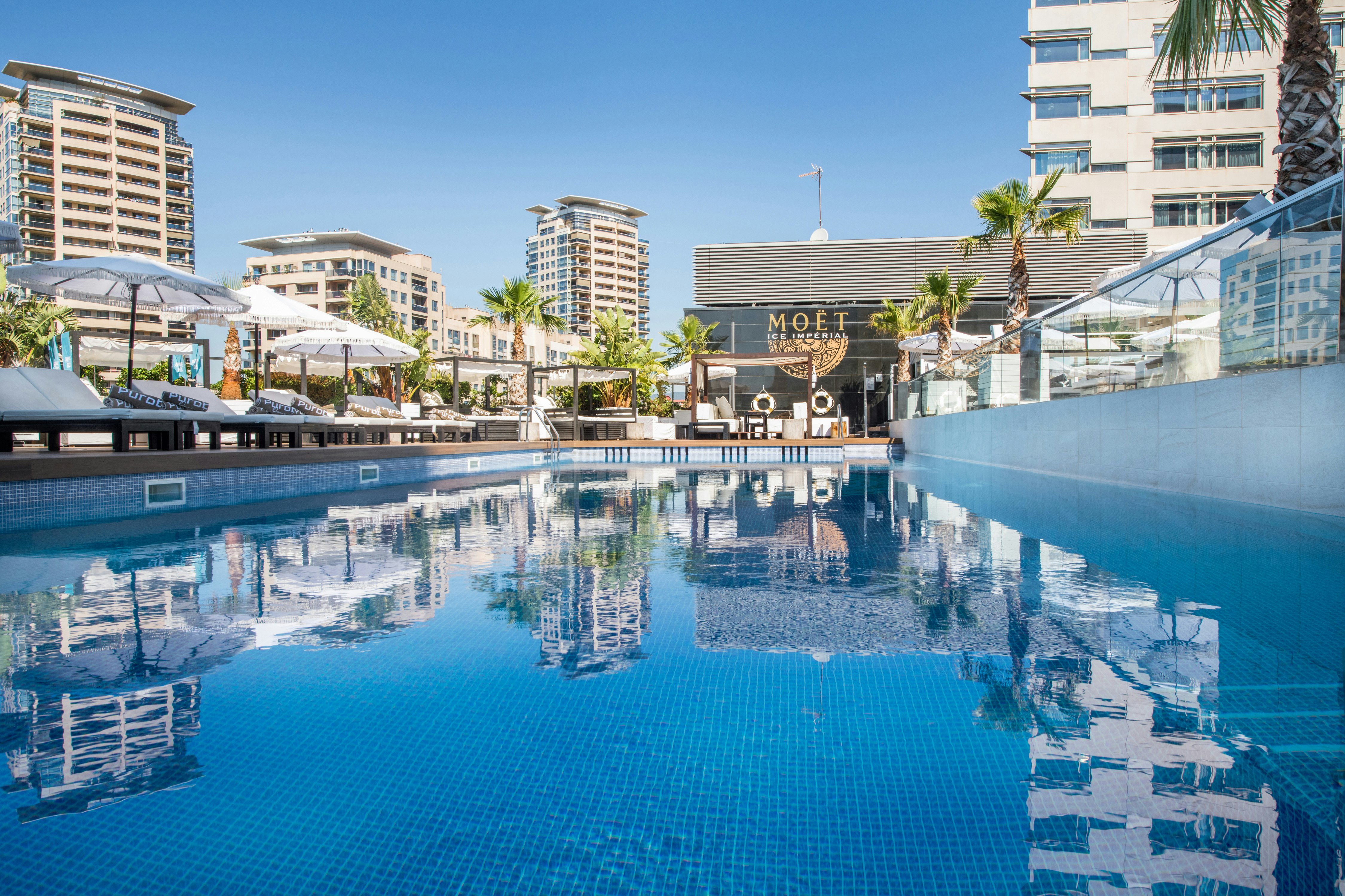 Hilton Diagonal Mar Barcelona 86/90