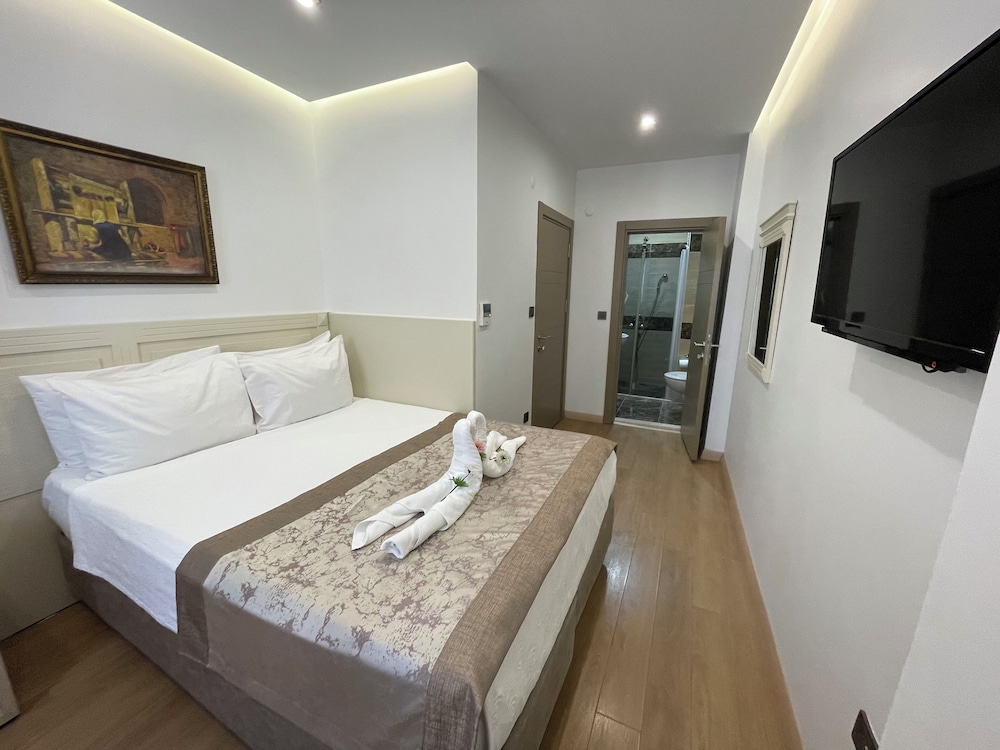 Gul Hotel 22/46