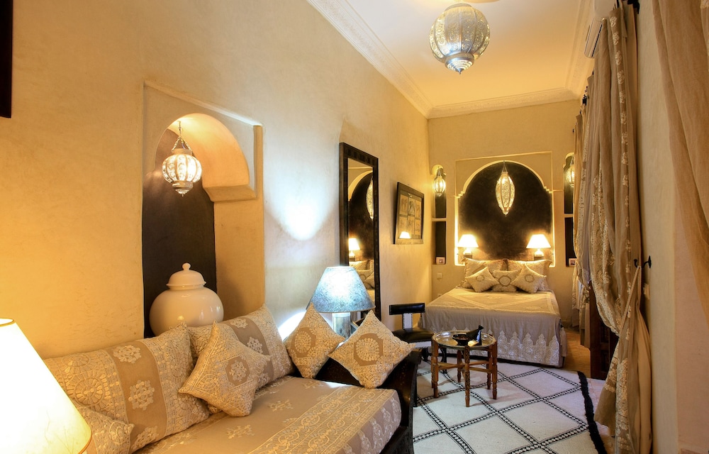 RIAD DJEMANNA 25/35