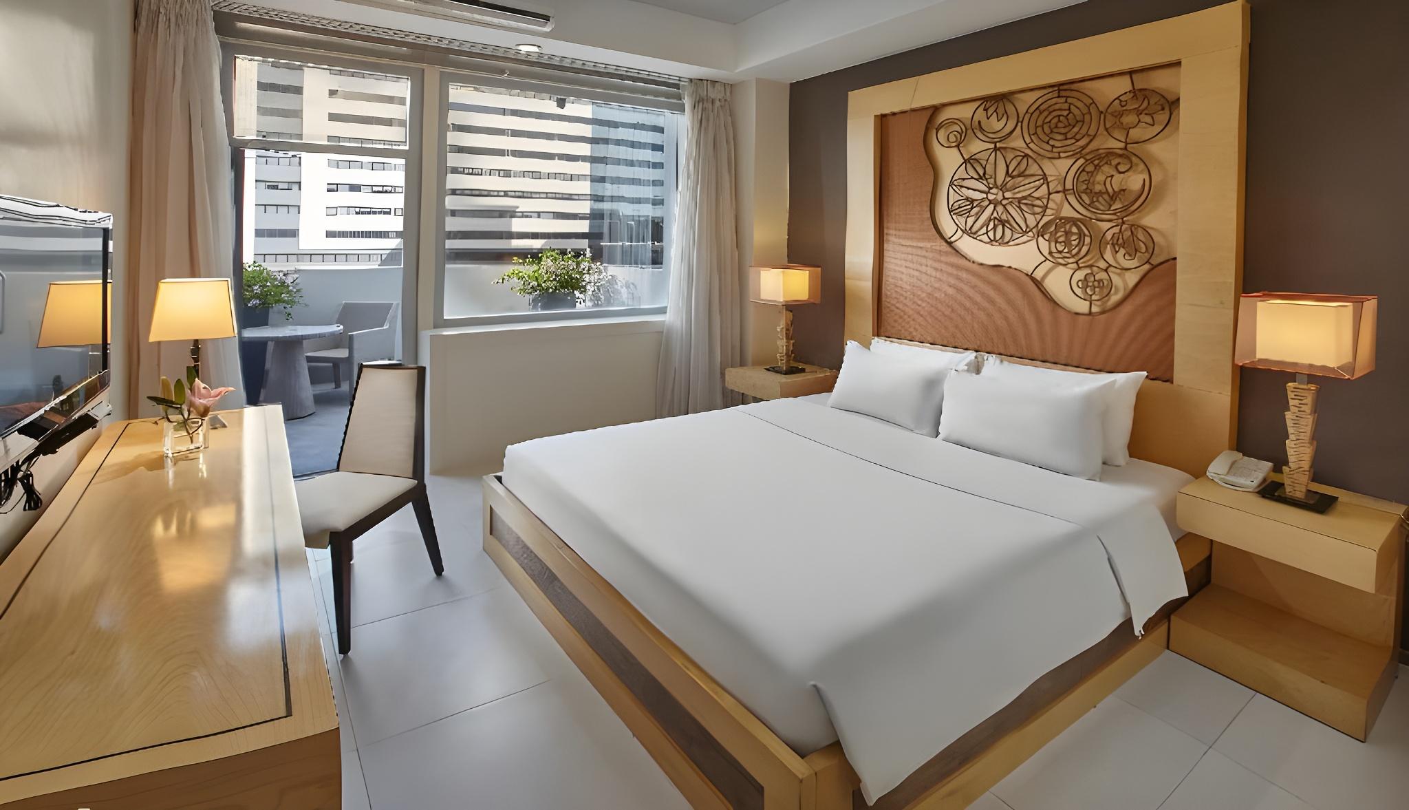 Deluxe, Leisure, Single, King Bed