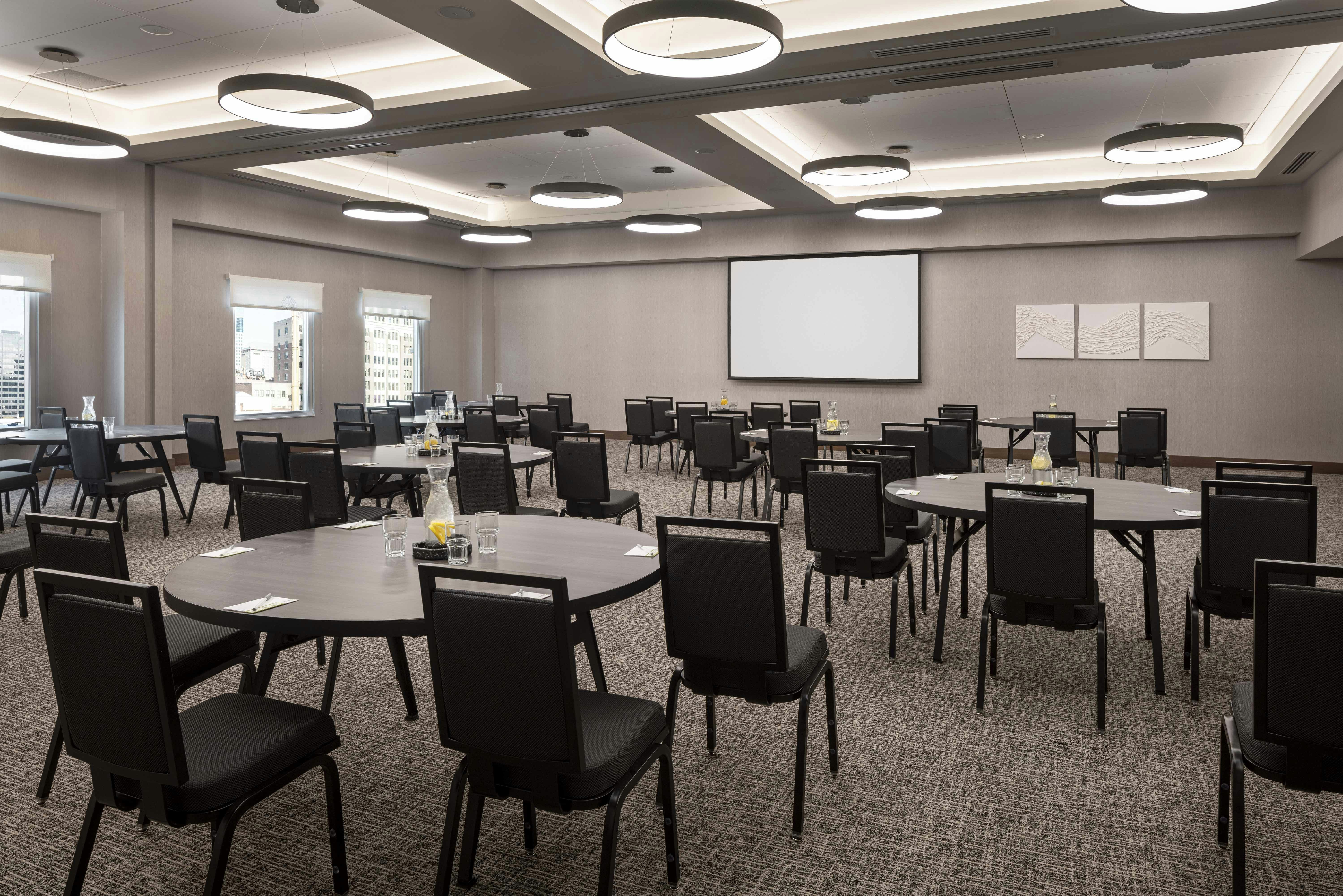 Home2 Suites By Hilton Denver Downtown Convention Center 42/51