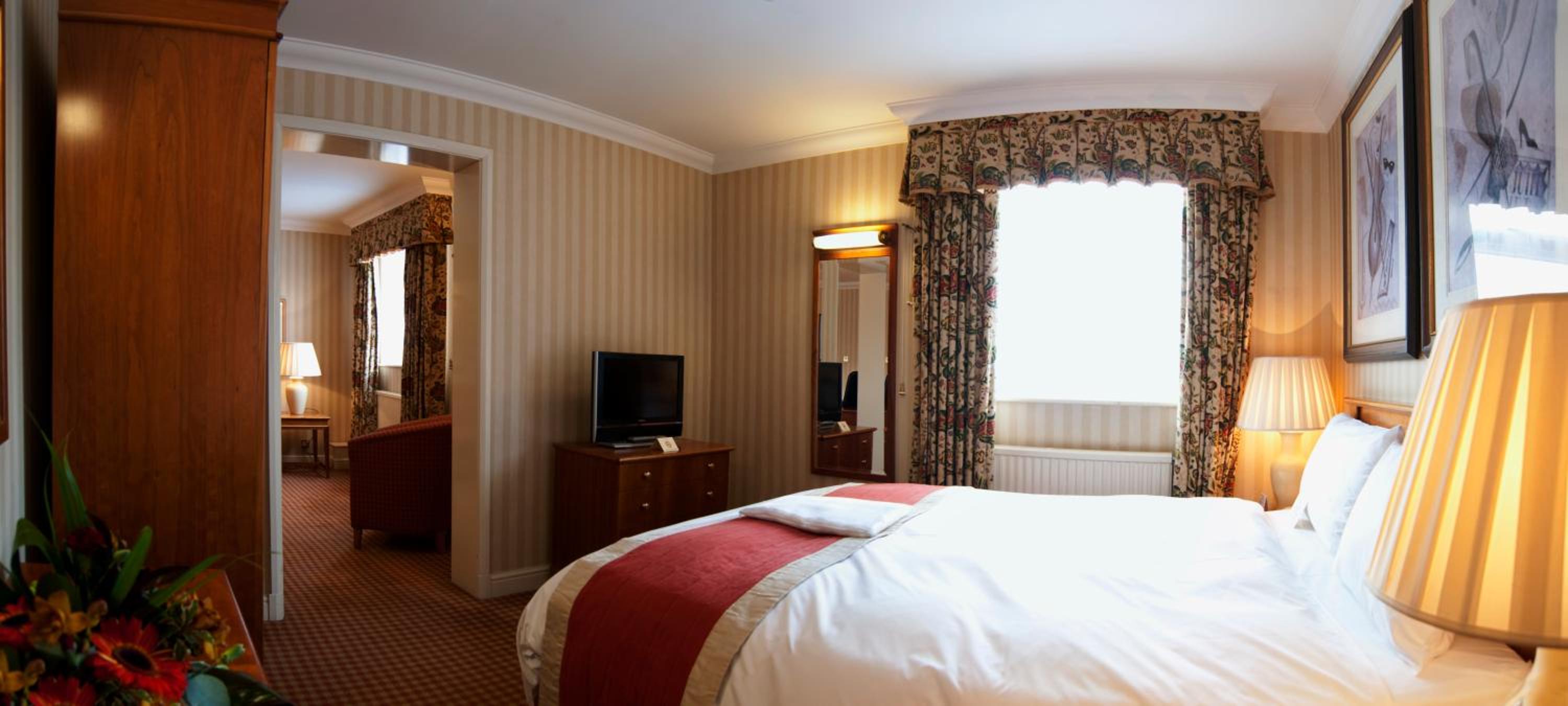Studio, Double Bed, with Pool