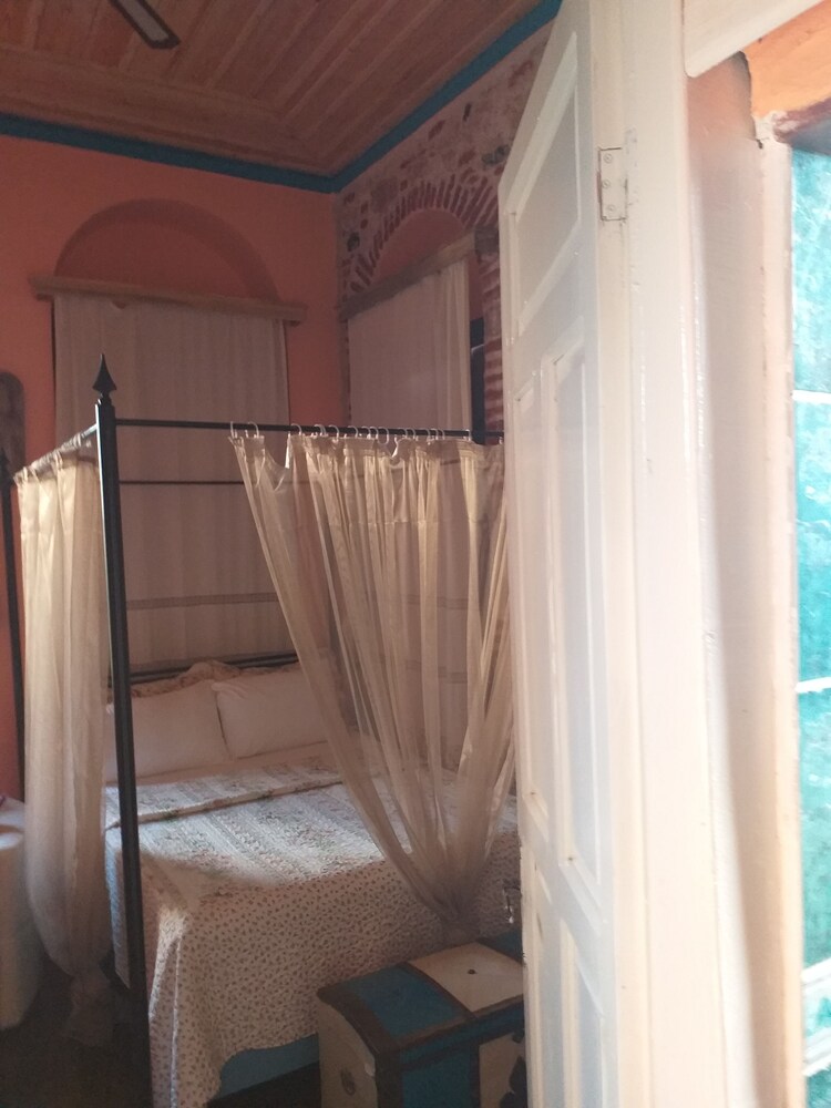 Cunda Zehra Teyzenin Evi 22/74