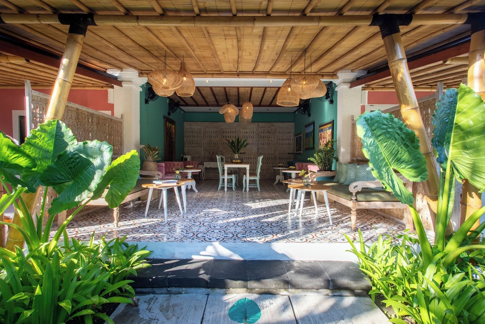 PinkPrivate Sanur - for Cool Adults Only 38/50
