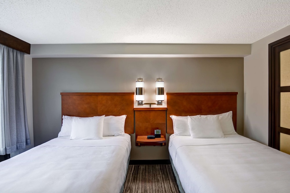 Hyatt Place Birmingham/Hoover 12/47
