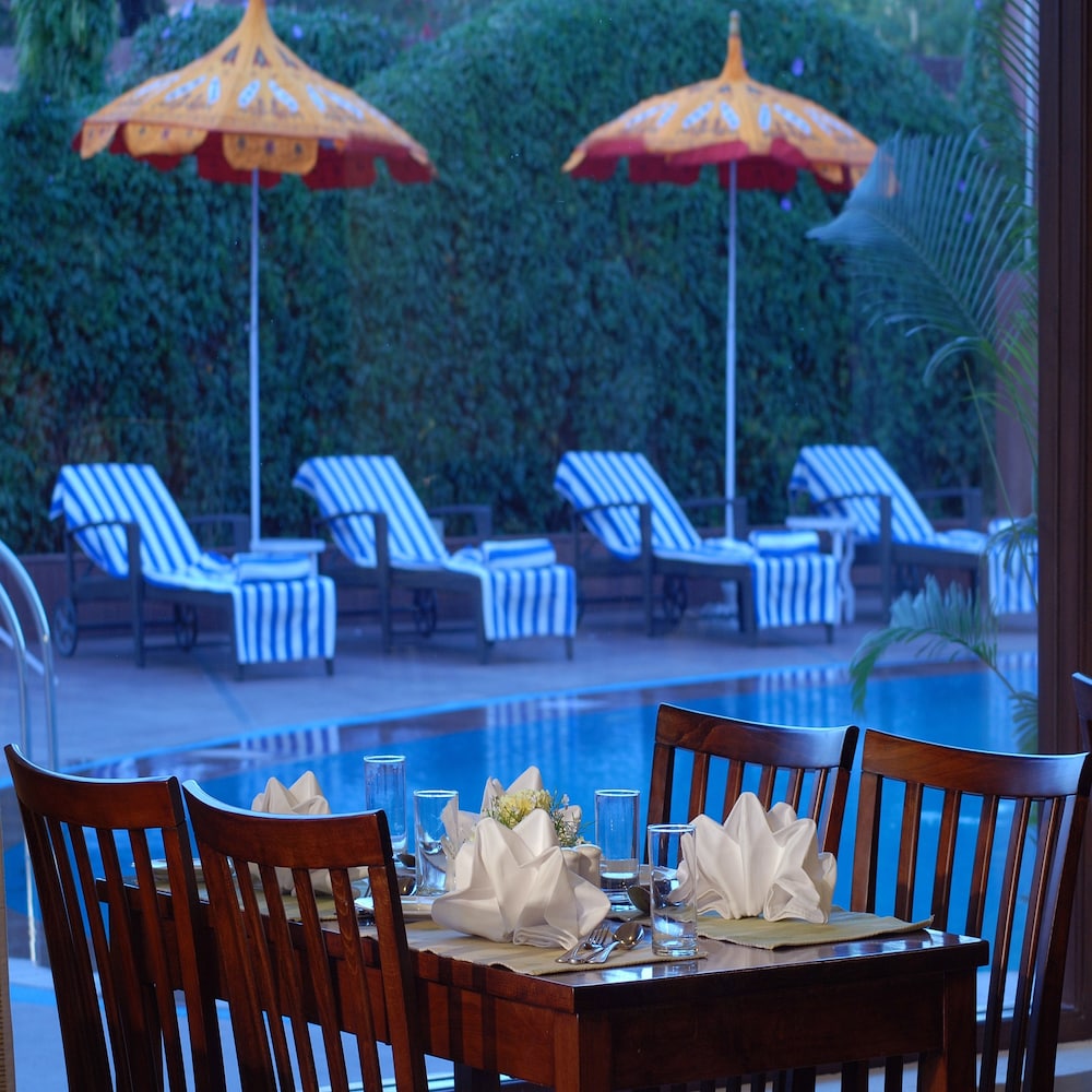 Park Plaza Jodhpur 61/66