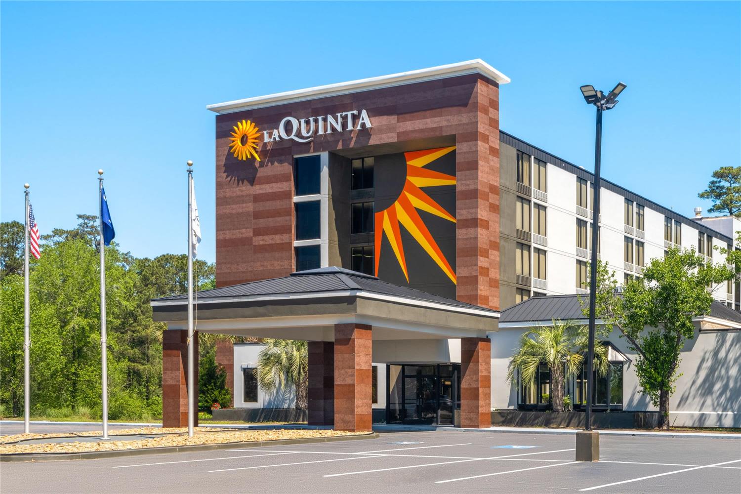 La Quinta Inn & Suites by Wyndham Myrtle Beach 2/26