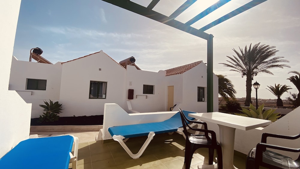 Fuertesol Bungalows 18/27