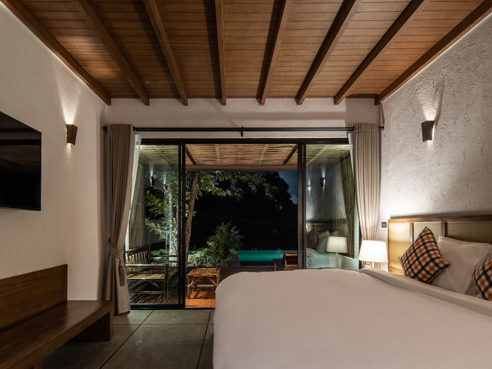 Phapok Eco Resort 15/50