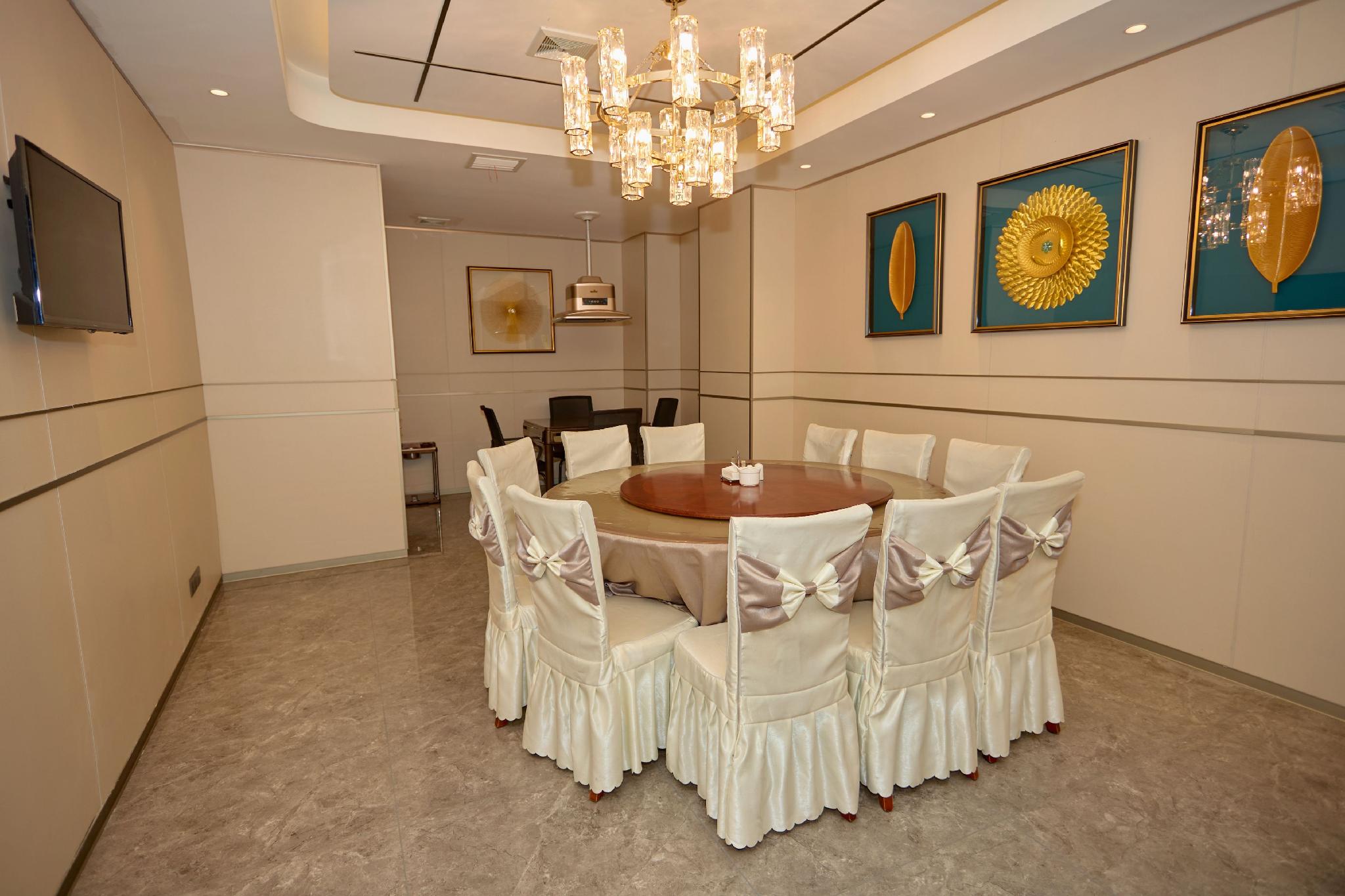 Magnotel Huayin Huashan Scenic Area Hotel 25/32