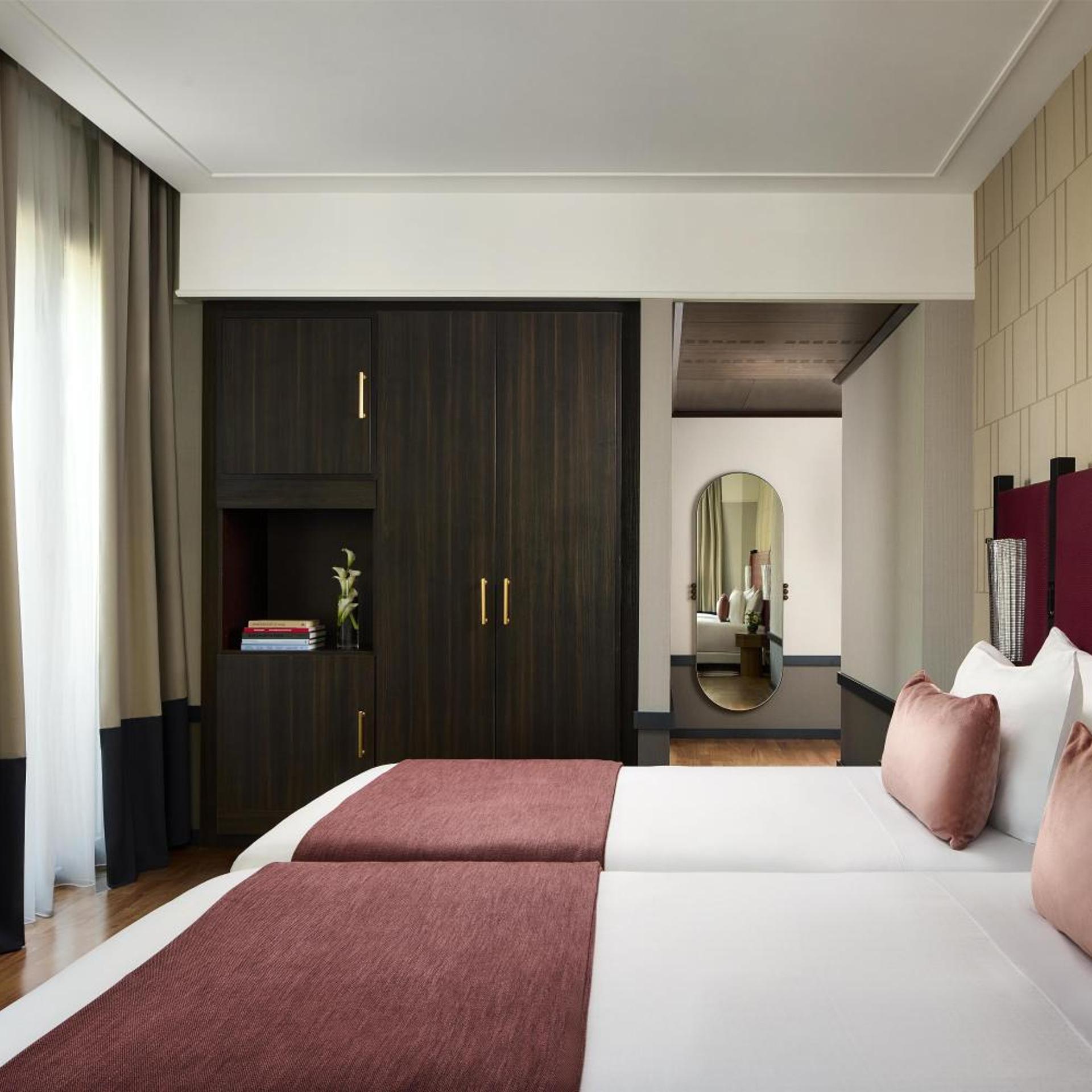Premium, Double or Twin Bed, with Extra Bed, Xl