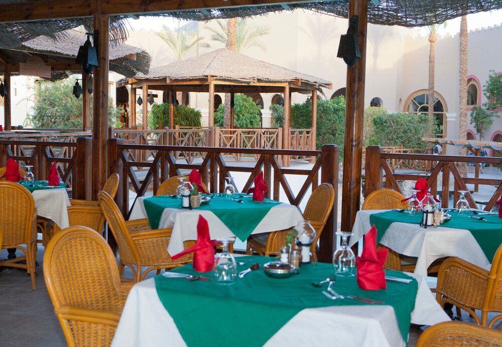 Ghazala Gardens 58/75