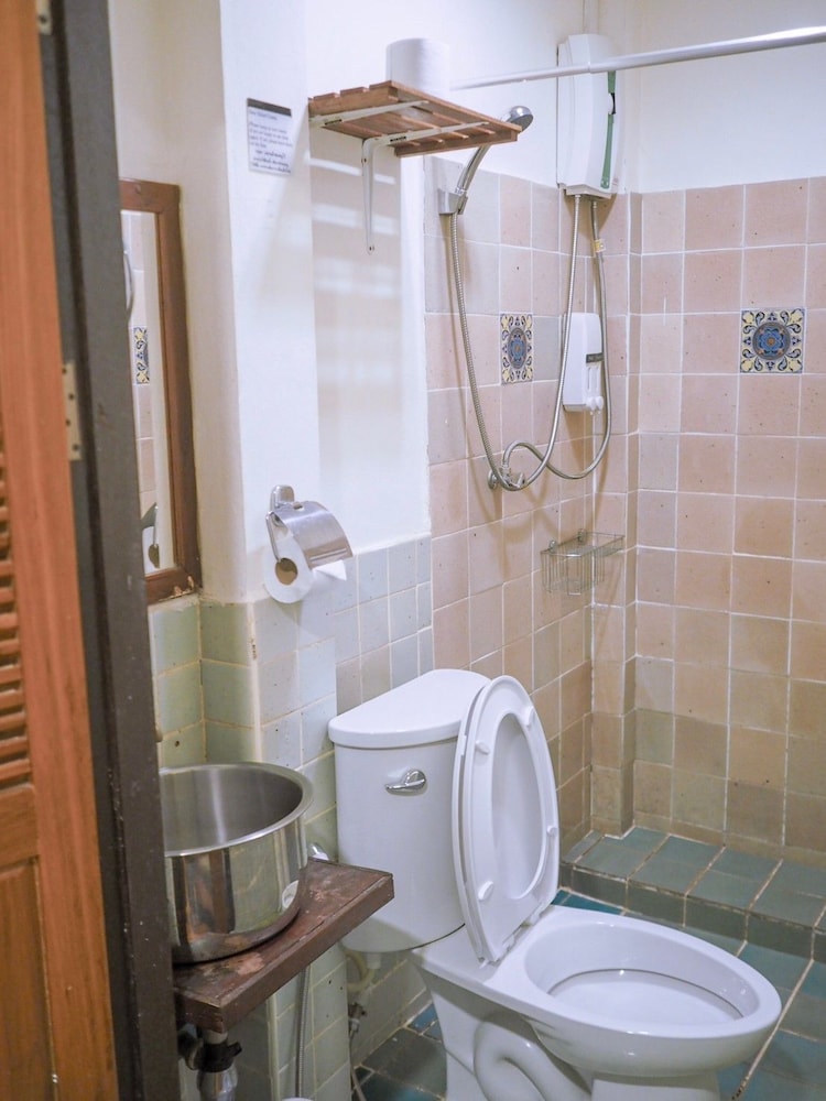 Rustic Guesthouse 49/50