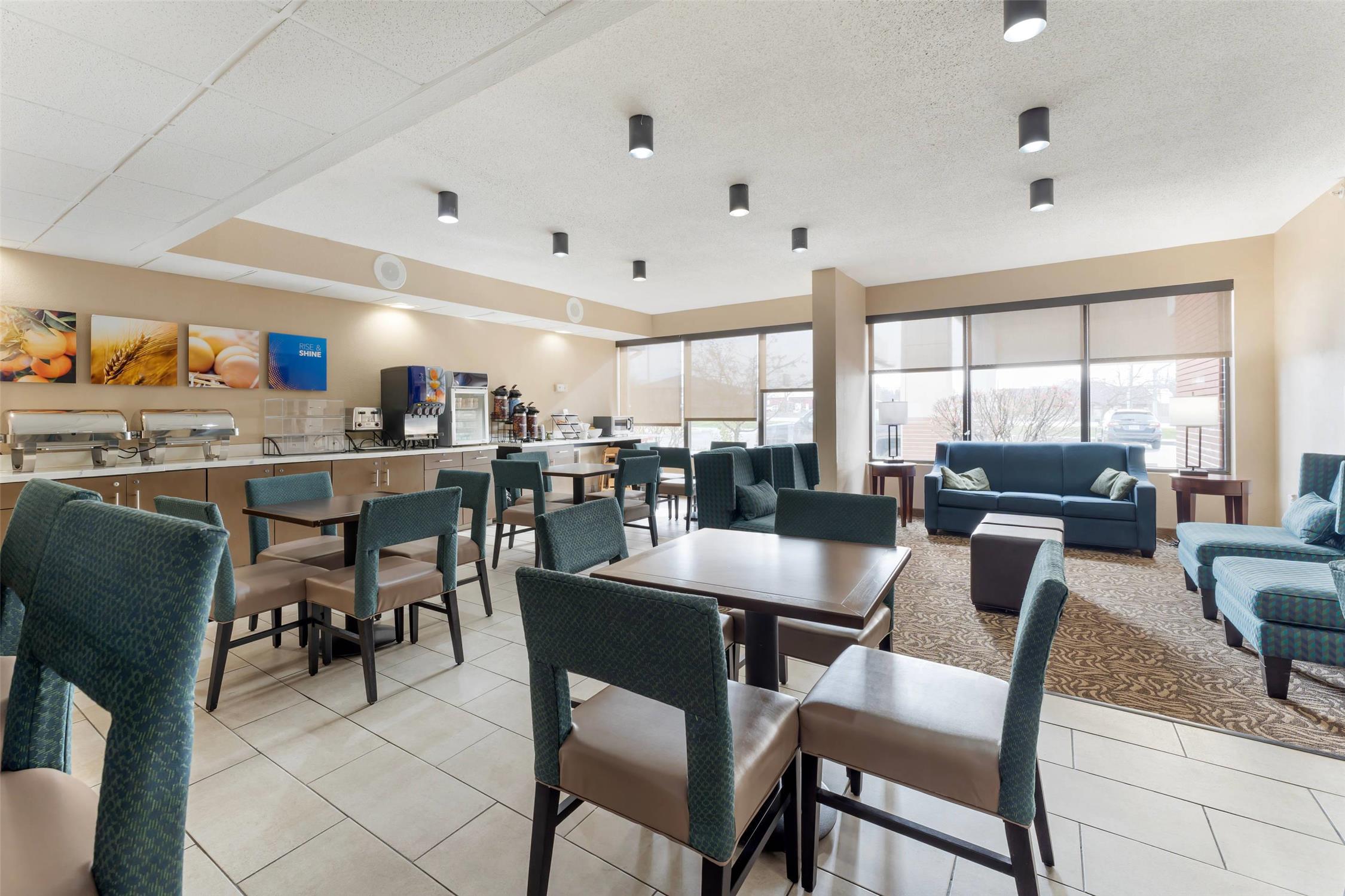 Comfort Inn Ebensburg, PA 44/49