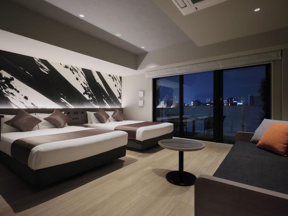 Premium, Suite, 2 Double Beds, Sauna, Balcony