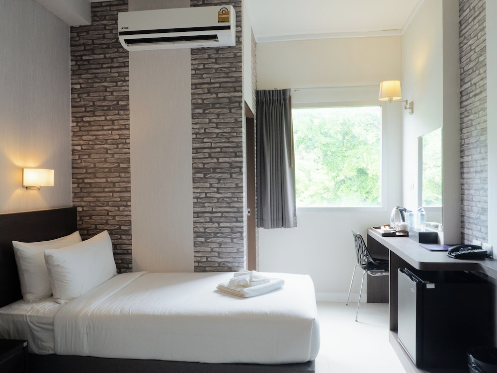 Fortune D Plus Khao Yai 15/50
