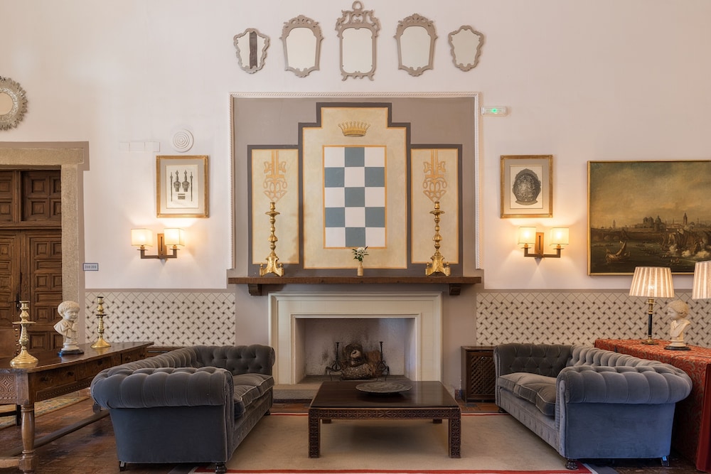 Parador de Oropesa 25/50