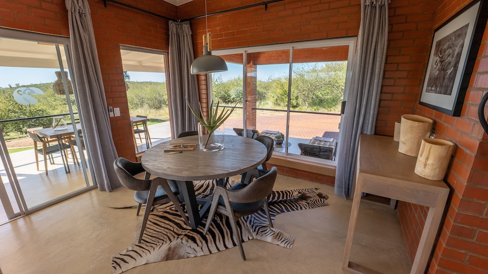 Rockfig Lodge Madikwe 38/50