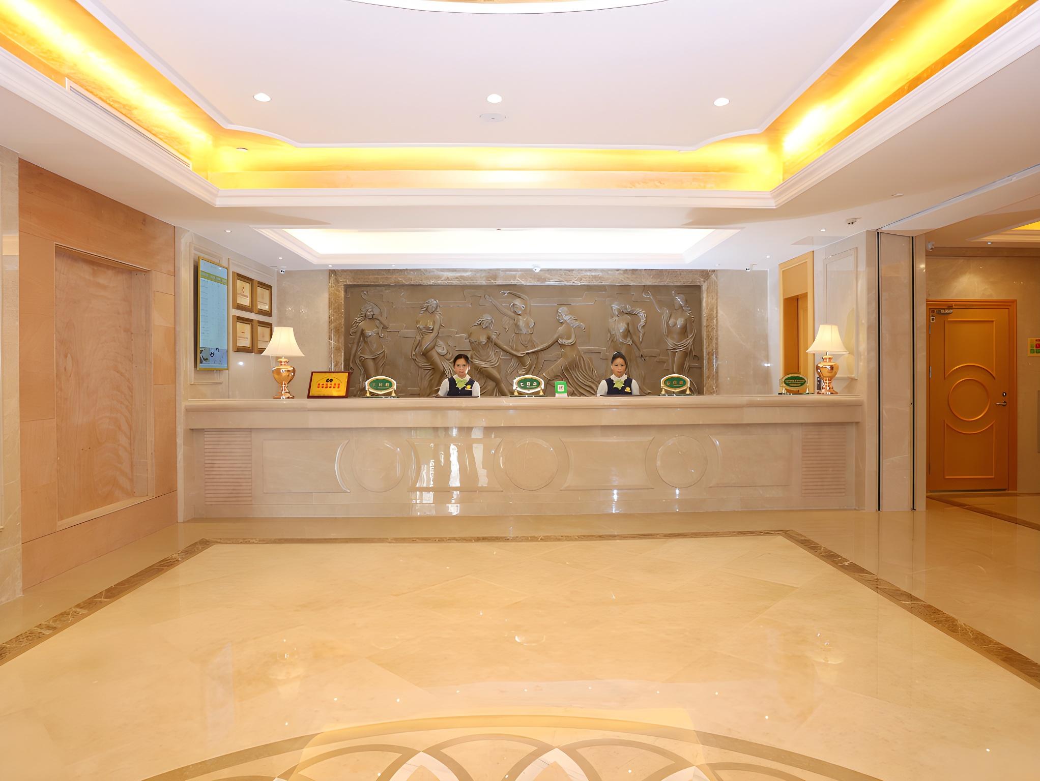 Vienna Hotel (Guangdong Zhongshan West District Hotel) 8/47