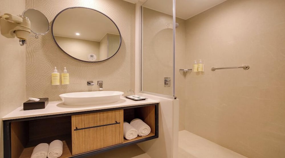 Lemon Tree Hotel Chinchwad Pune 53/56
