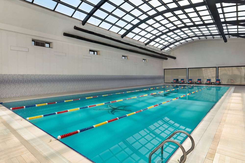 Wyndham Baku 32/50