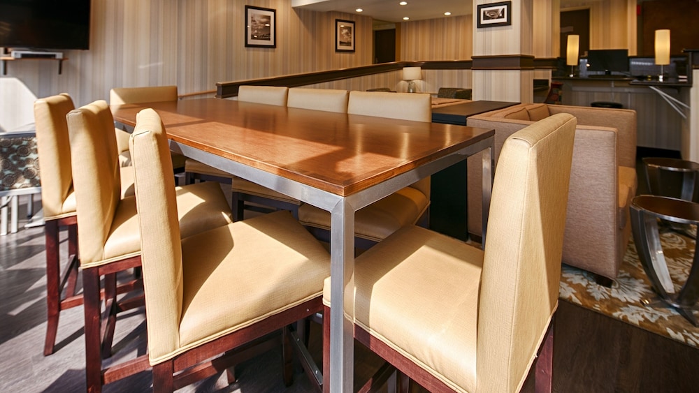 Best Western Alderwood 36/48