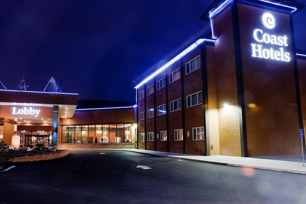 Coast Lethbridge Hotel and Conference Centre 1/50