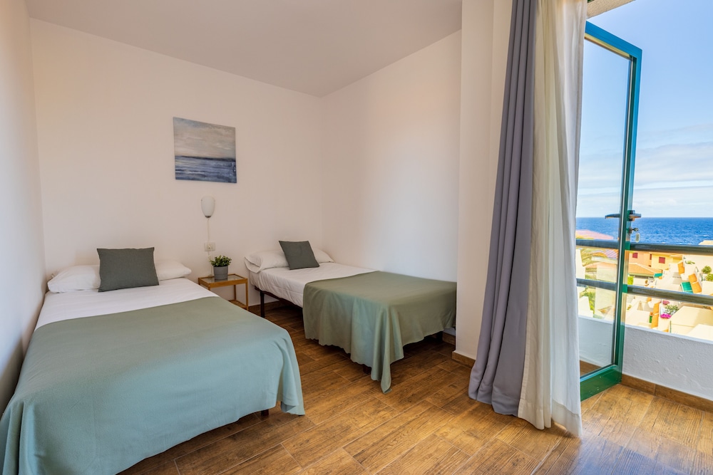 Apartamentos Los Rosales 15/75