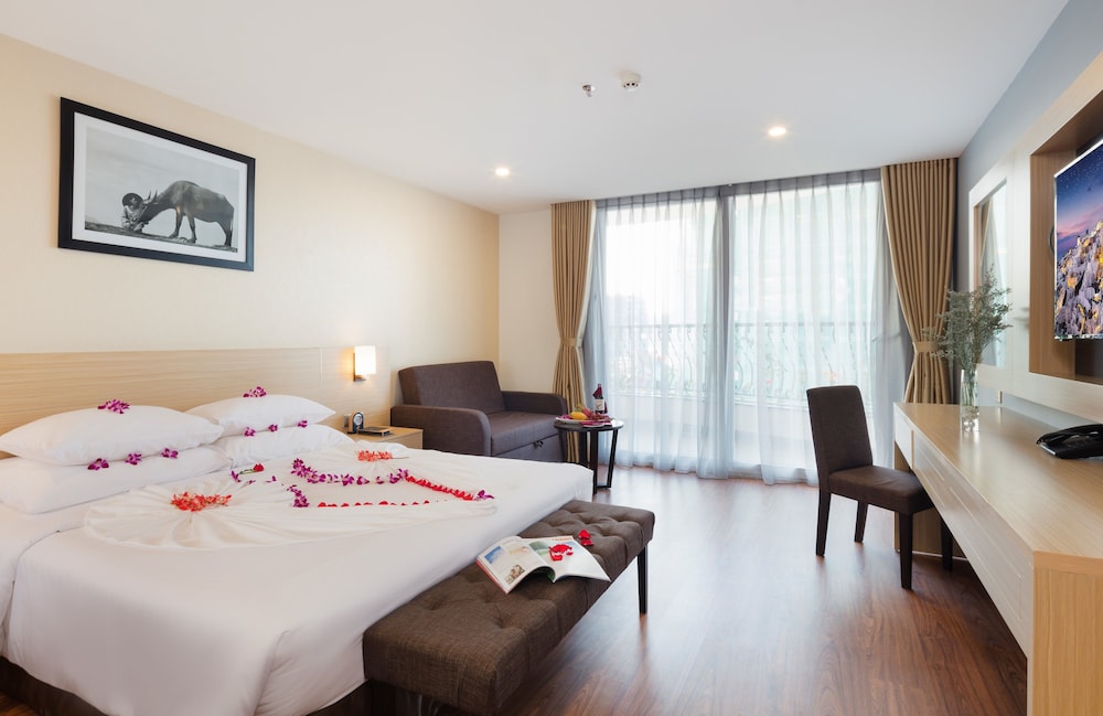 Sao Viet Hotel 12/48