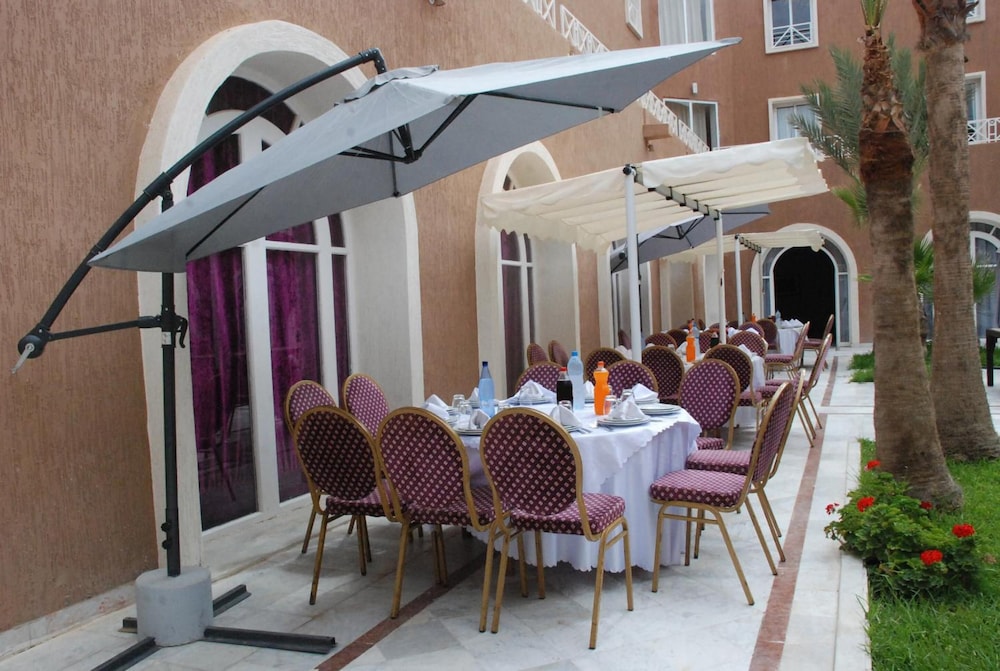 Hotel Al Massira 27/39