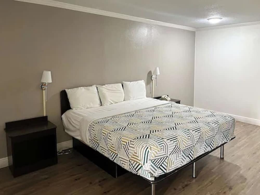 Motel6 Opelousas La 7/24