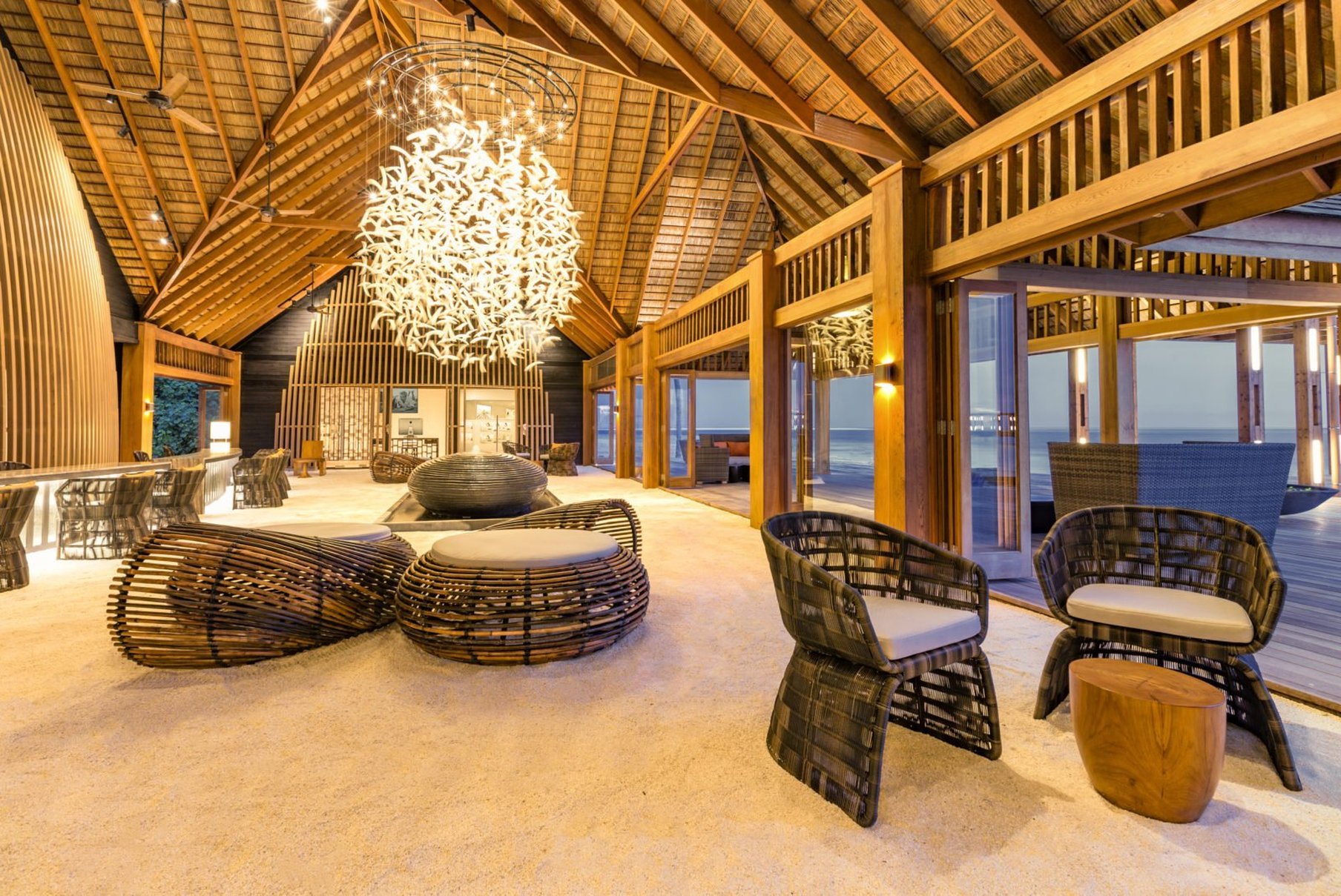 HURAWALHI ISLAND RESORT MALDIVES 62/99